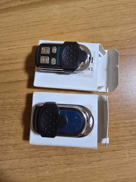 2x Telecomenzi garaj 868MHz SMG-012