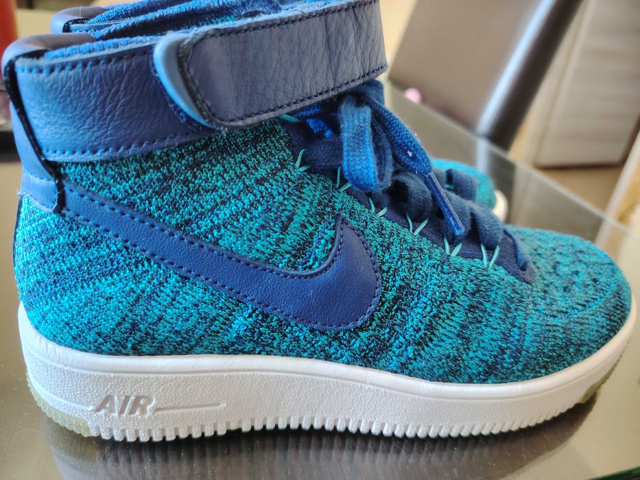 Маратонки Nike 36 номер