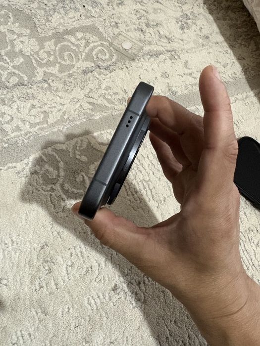 Vivo x300 pro. 16/512