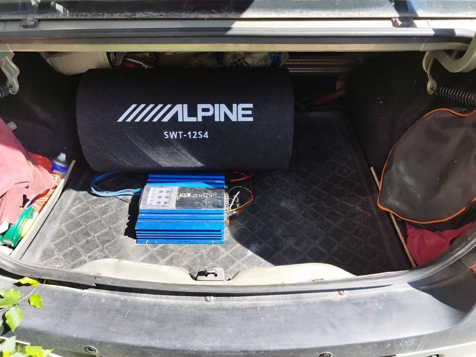 Subwoofer / tub de bass auto ALPINE 1000 Wati + statie auto