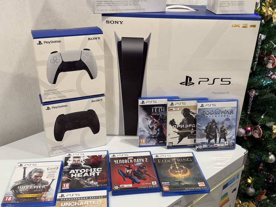 PlayStation 5 + 10 игр + 2 геймпада, полный комплект