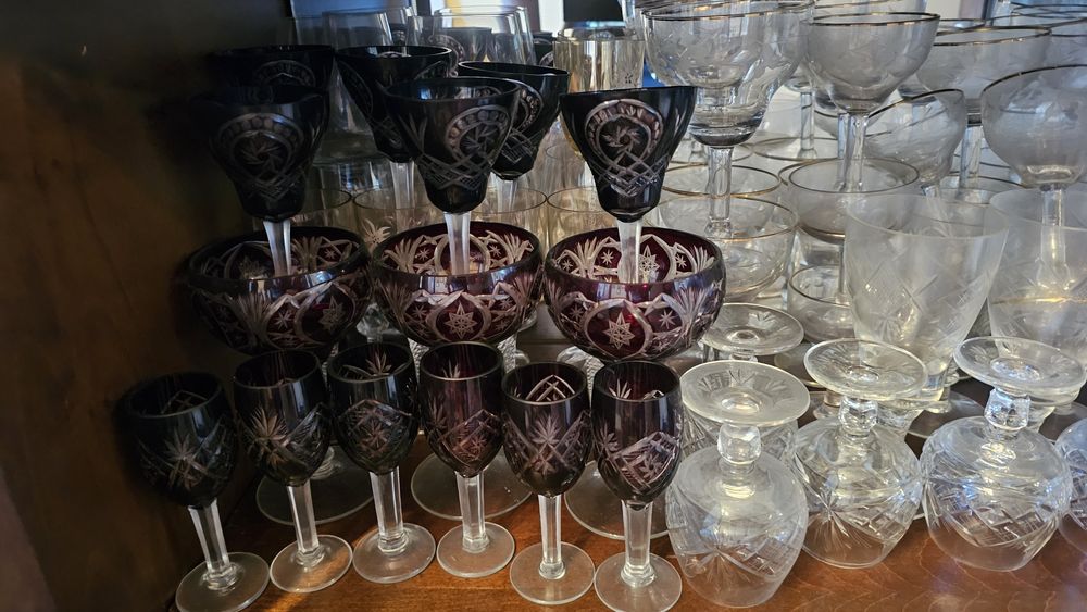 Pahare Cristal si antichități