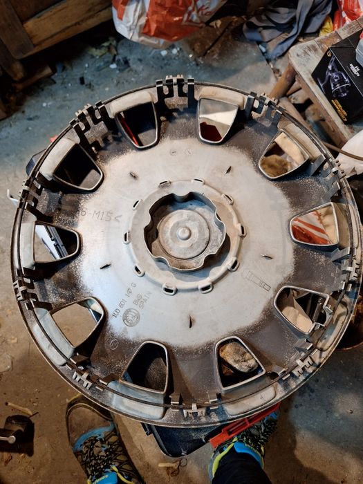 Метални джанти 15 цола и тасове