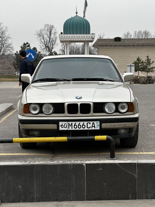 Bmw e 34 m20b25 .