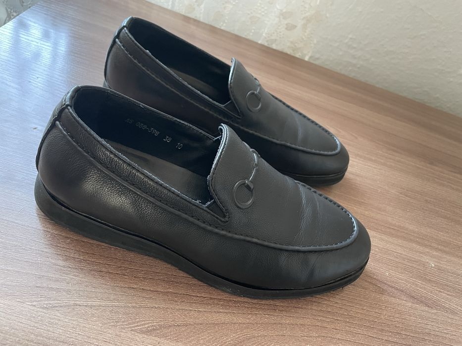 Продам туфли кожанные детские