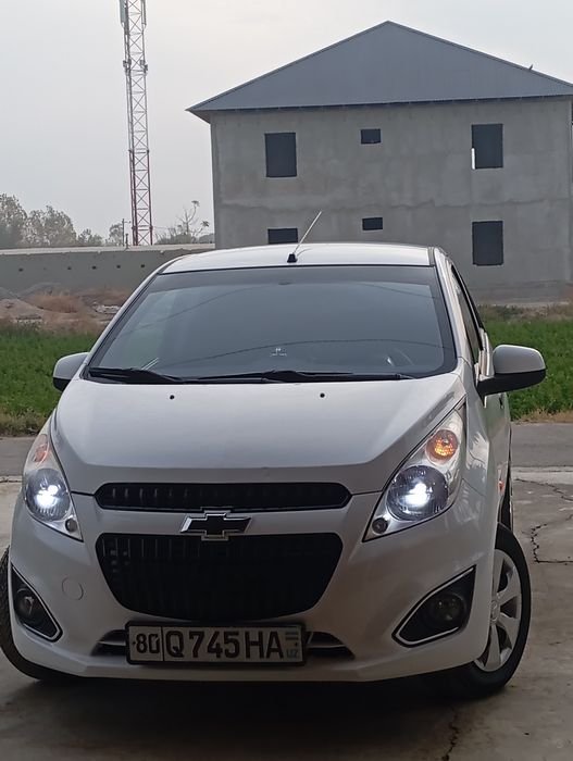 Chevrolet Spark sotiladi
