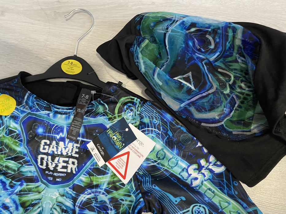 Helloween-детски костюм с маска