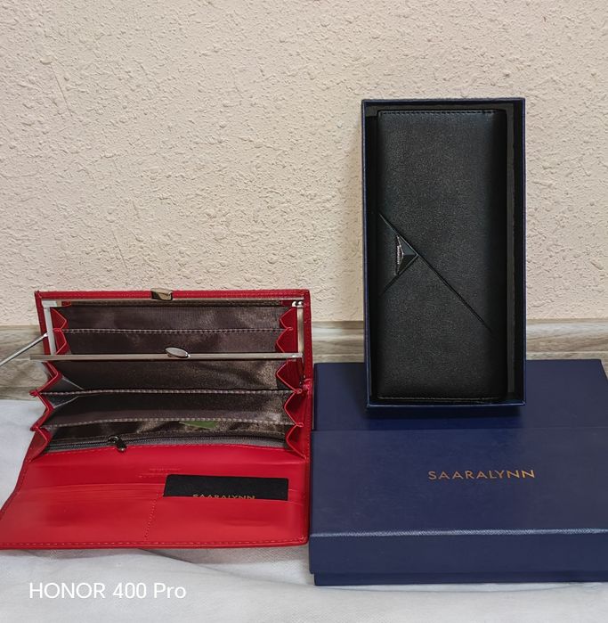 Женская кошелек Айоллар хамйони