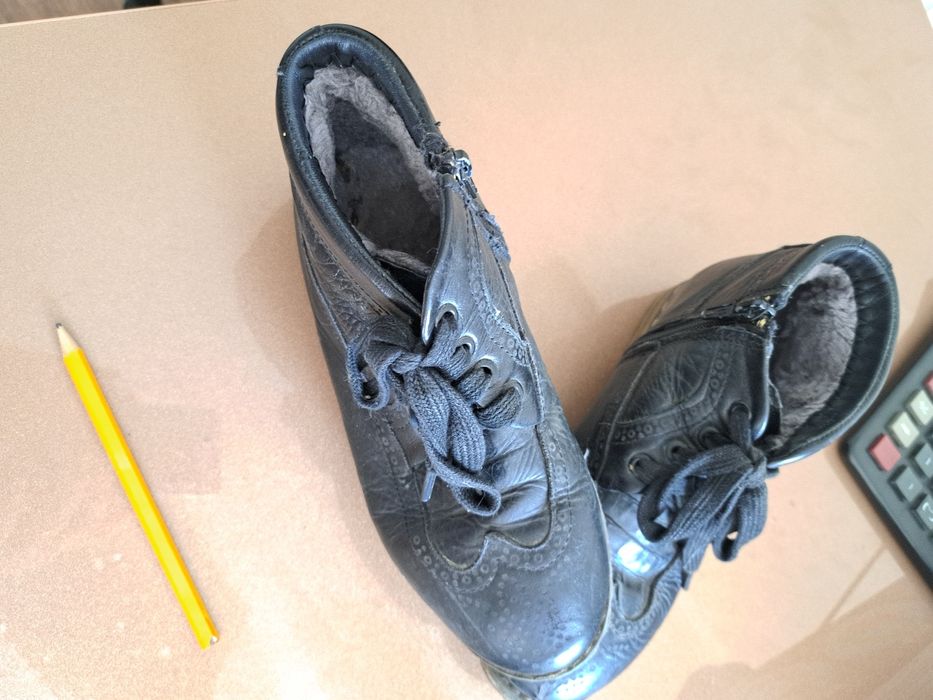 Ботинки утеплённые