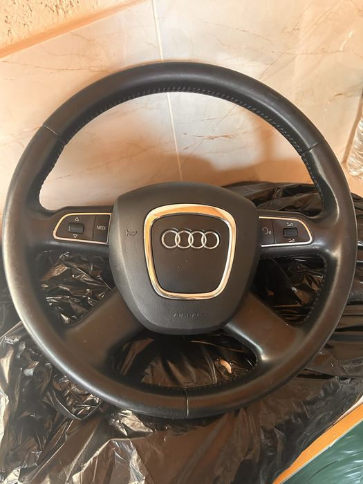 Волан Ауди А6 C6 2011г.