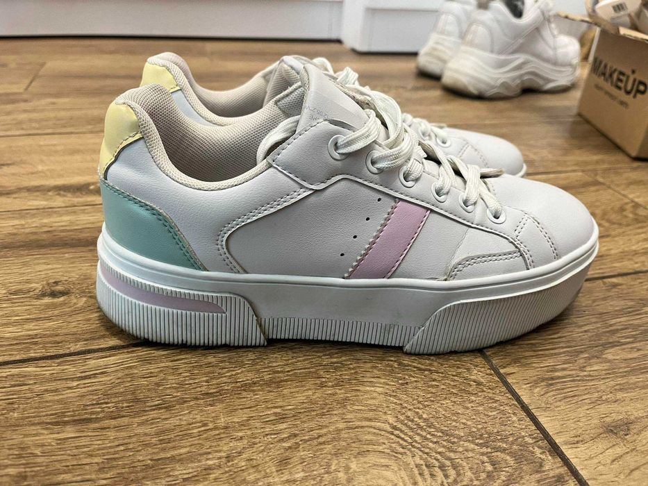 Черни кожени кецове Converse size 38