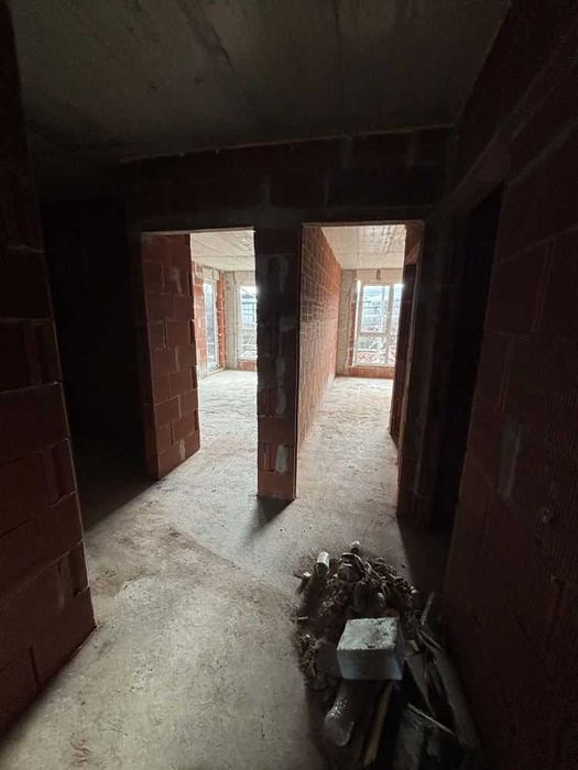 Тристаен апартамент за продажба Дървеница