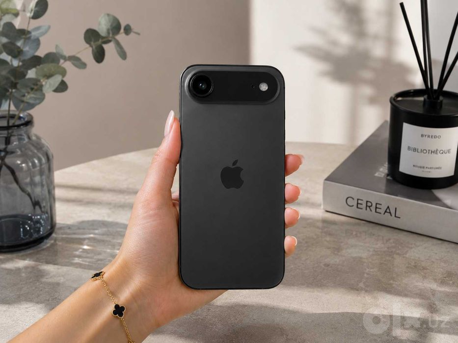 iPhone Air 256GB Space Black eSIM (ойлик тўлов: 954 275 сум сўмдан)