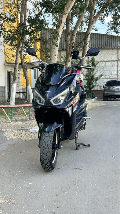 Скутер мопед макси