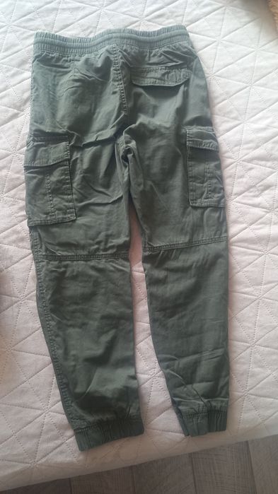 Детски дънки и панталони