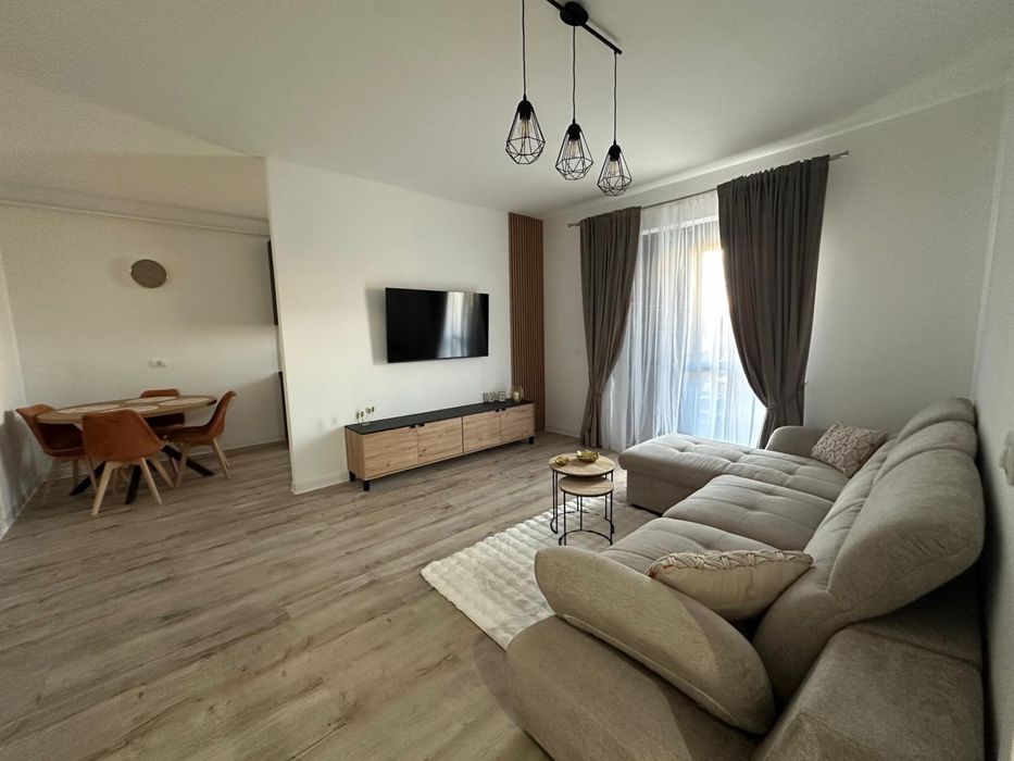 Inchiriez apartament 2camere parter Giroc in spate la Esso