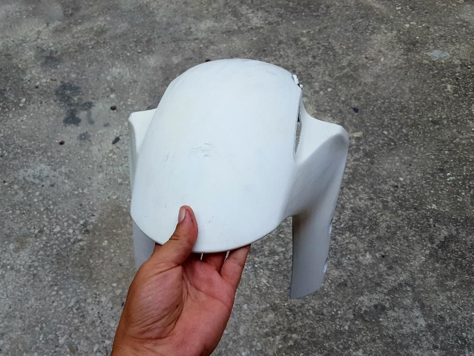 Части за honda CBR 1000 RR. Фарове Спойлери Oгледала