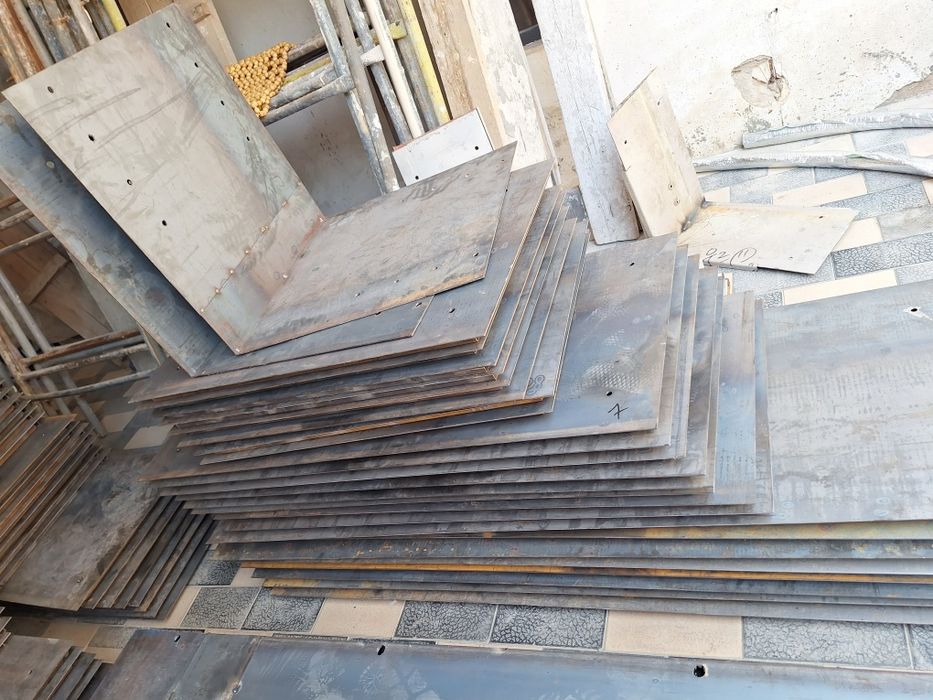 Аренда опалубка lesa
Арава
Бетонамешалка
Баек
Бадья
Стяжка опалубка
Б