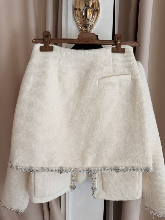 Costum dama Chanel tweed ivory cu cristale – sacou + fustă – mărimea S