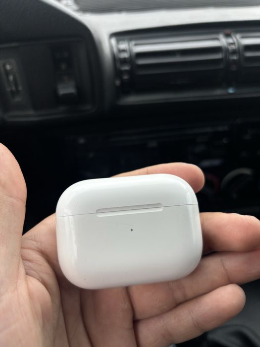 Продам срочно AirPods Pro
