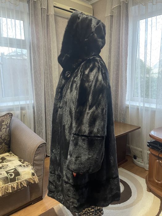 Шуба Россия б/у.