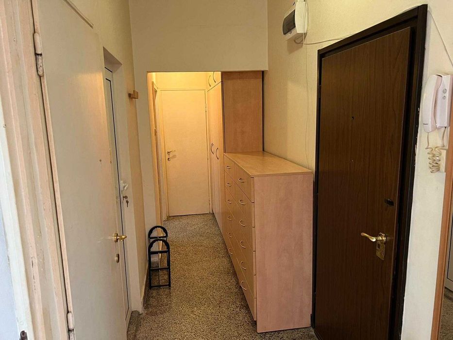 Дава се под наем Двустаен апартамент в София, Бъкстон - 60 кв.м за 408 € - Снимка #1