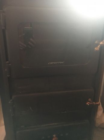 Камина Прити с водна риза