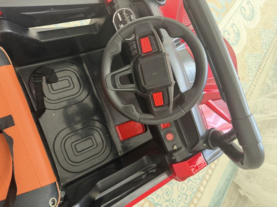 Машина на пульте управления