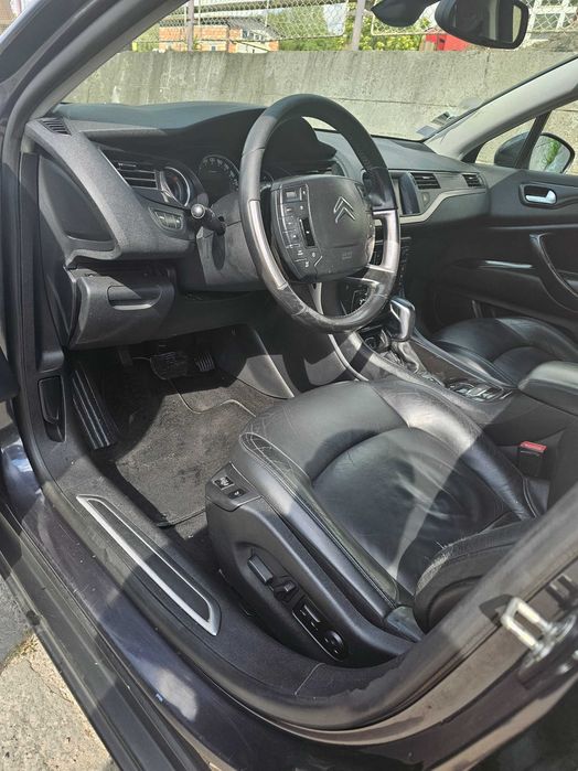 Citroën C5 Exclusive 2.2 HDi 204 CP Automată