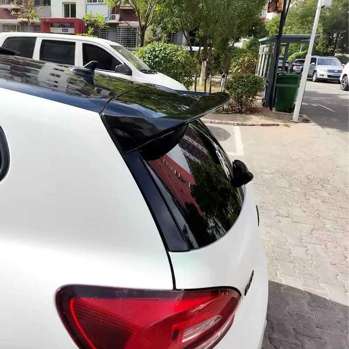 Eleron Portbagaj Haion Prelungire Volkswagen VW Scirocco 2008+, Lucios