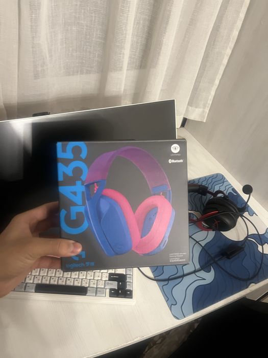 Игровые нашуники logiech g435