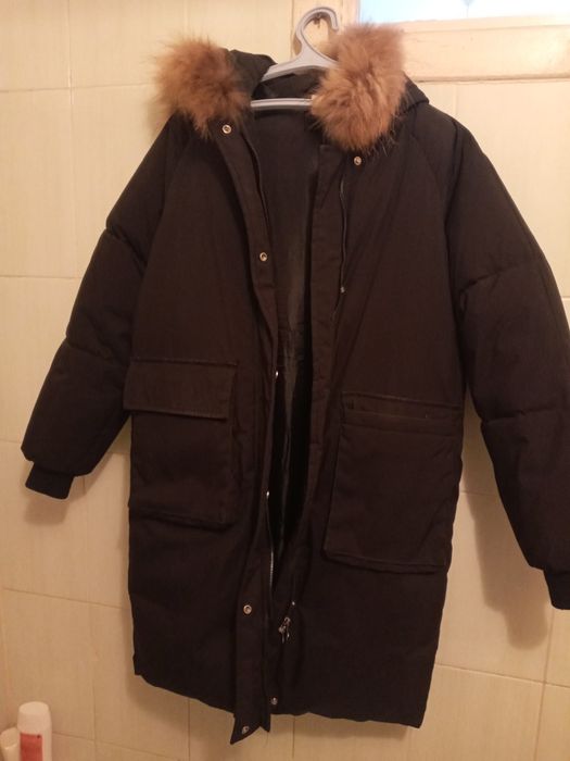 Пуховик женский с капюшоном б/у