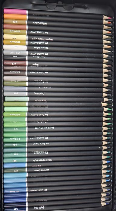 Моливи за рисуване Castle Arts Premium Coloured Pencils