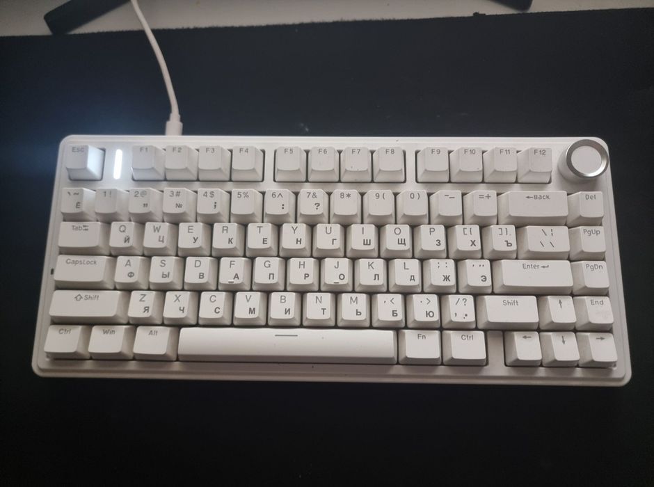 Продам Aula f75 клавиатура