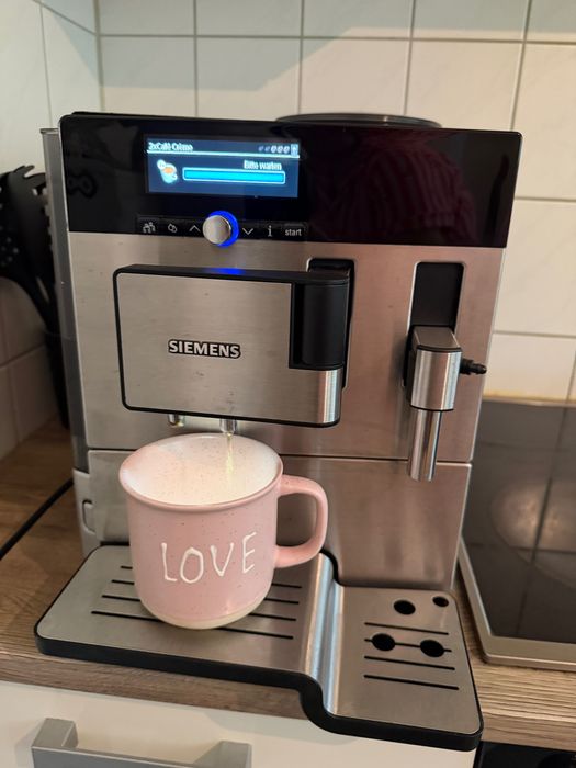 Siemens EQ8 Series 900 кафемашина