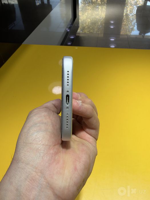 Iphone 17 pro max silver