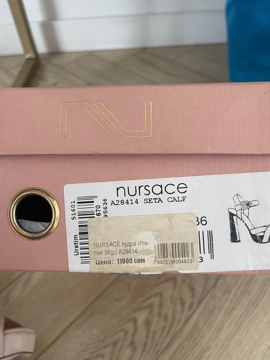 Босоножки от nursace