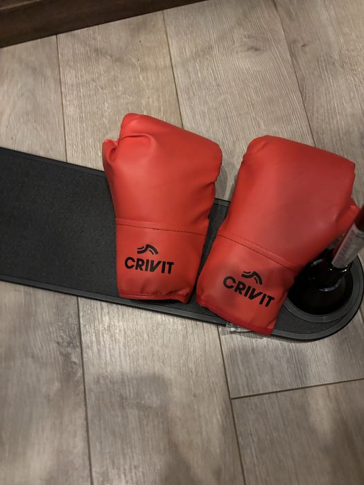 Set box saculet si manusi pt copii