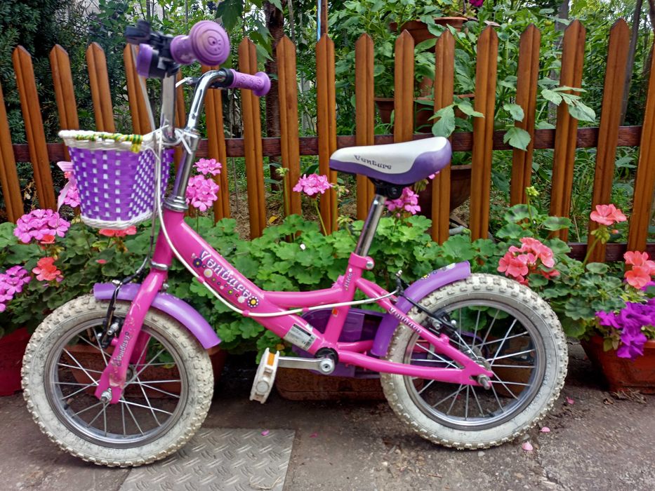 Bicicleta copii cu roti ajutatoare