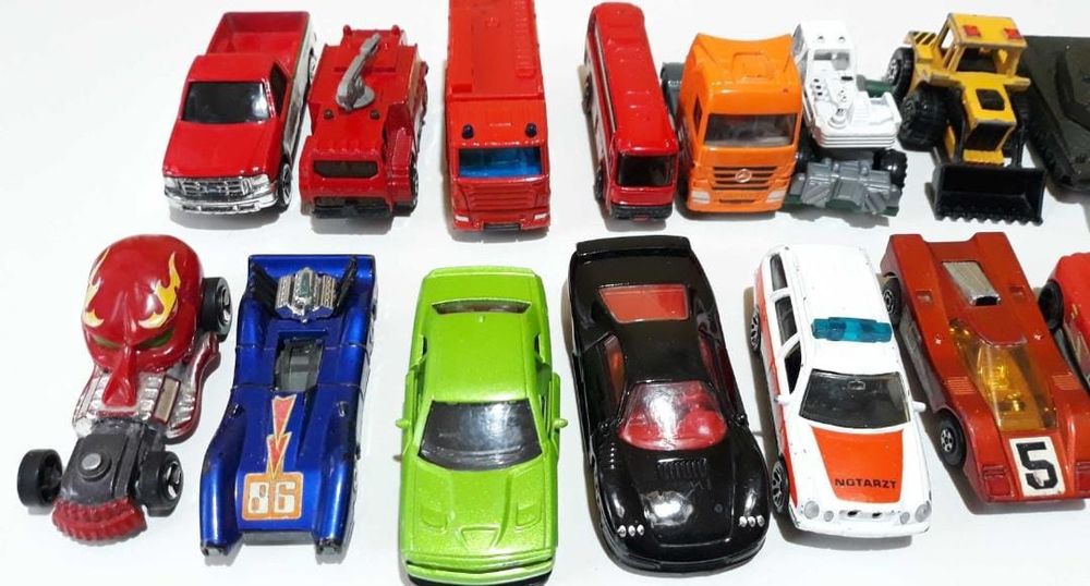 Vechi lot 20 nasinute metal , Matchbox, Siku, Copii