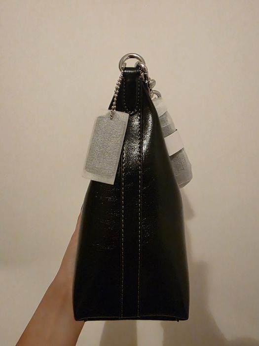 Черная сумка Coach Juliet 30