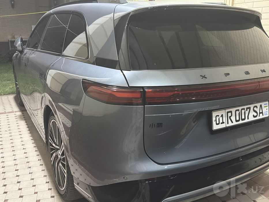 Xpeng G9 -650 km 3,9 sec