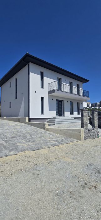 Casa exclusivista strada Constantin Brancoveanu proiect unicat langa Logos