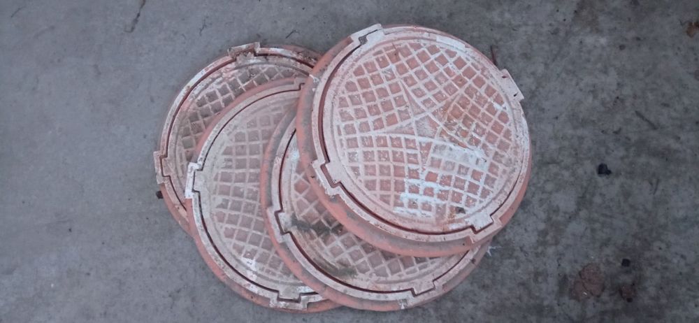 Kalods krishka  chugunniy lyuk лук канализация  чугунный люк