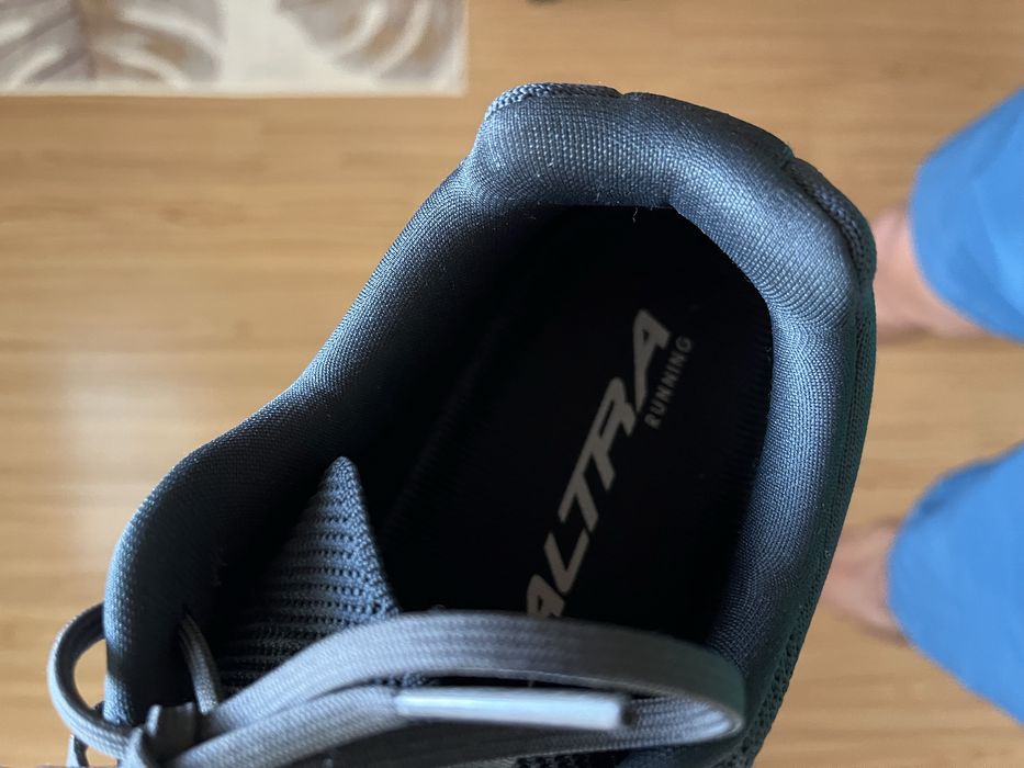 Altra Escalante 4