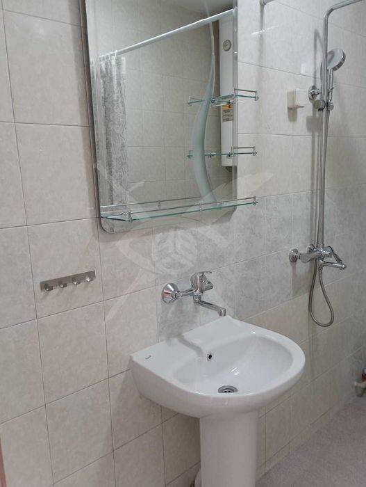 Дава се под наем Тристаен апартамент в Пловдив, Мараша - 100 кв.м за 498.27 € - Снимка #6