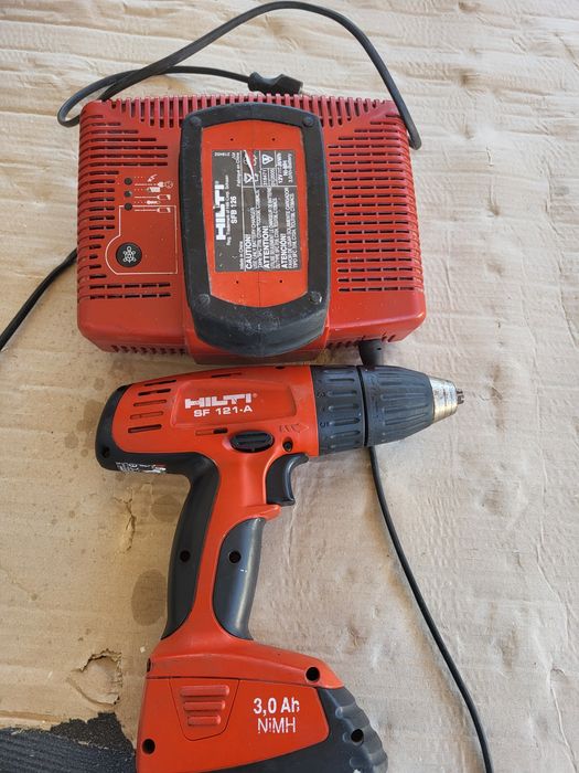 Bormasina    Hilti