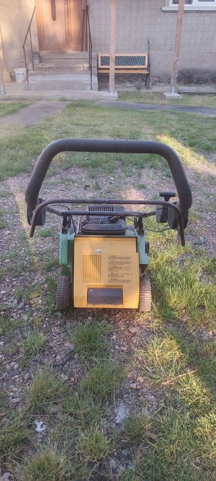 vand motocoasa de gazon cu tractiune
