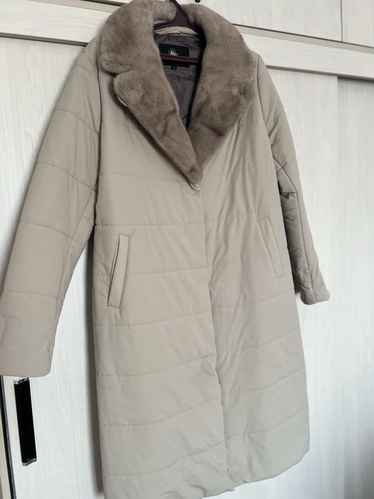 Пуховик почти новый