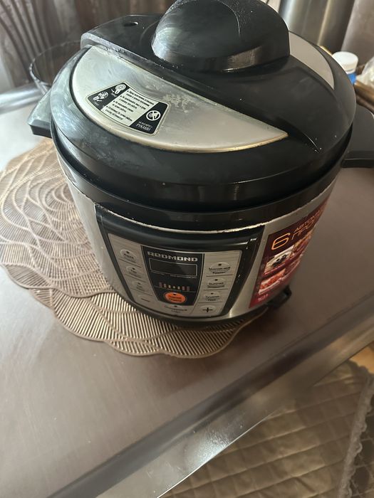 Продам мультиварку